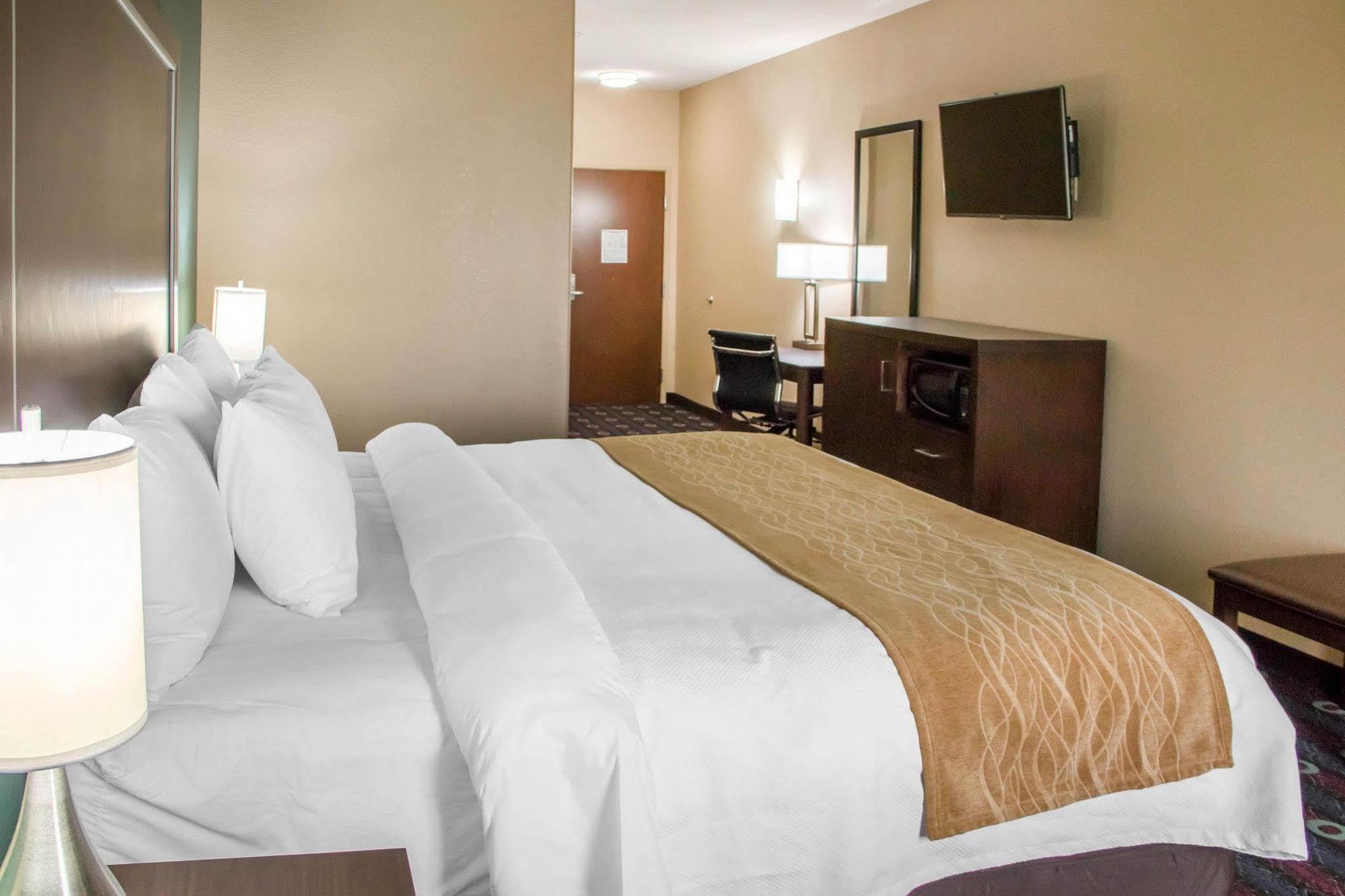 Comfort Inn & Suites סן מרקוס מראה חיצוני תמונה
